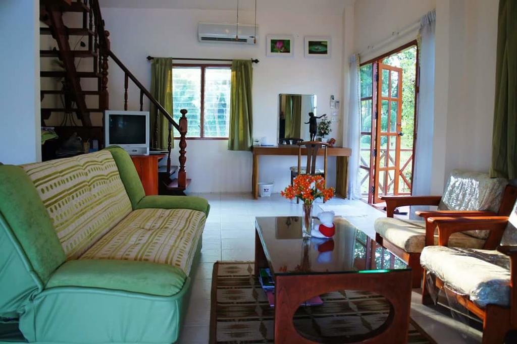 Golden Lake View Boutique Resort Kanchanaburi City Exterior photo