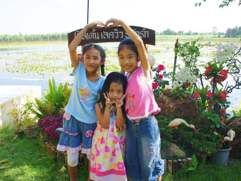 Golden Lake View Boutique Resort Kanchanaburi City Exterior photo